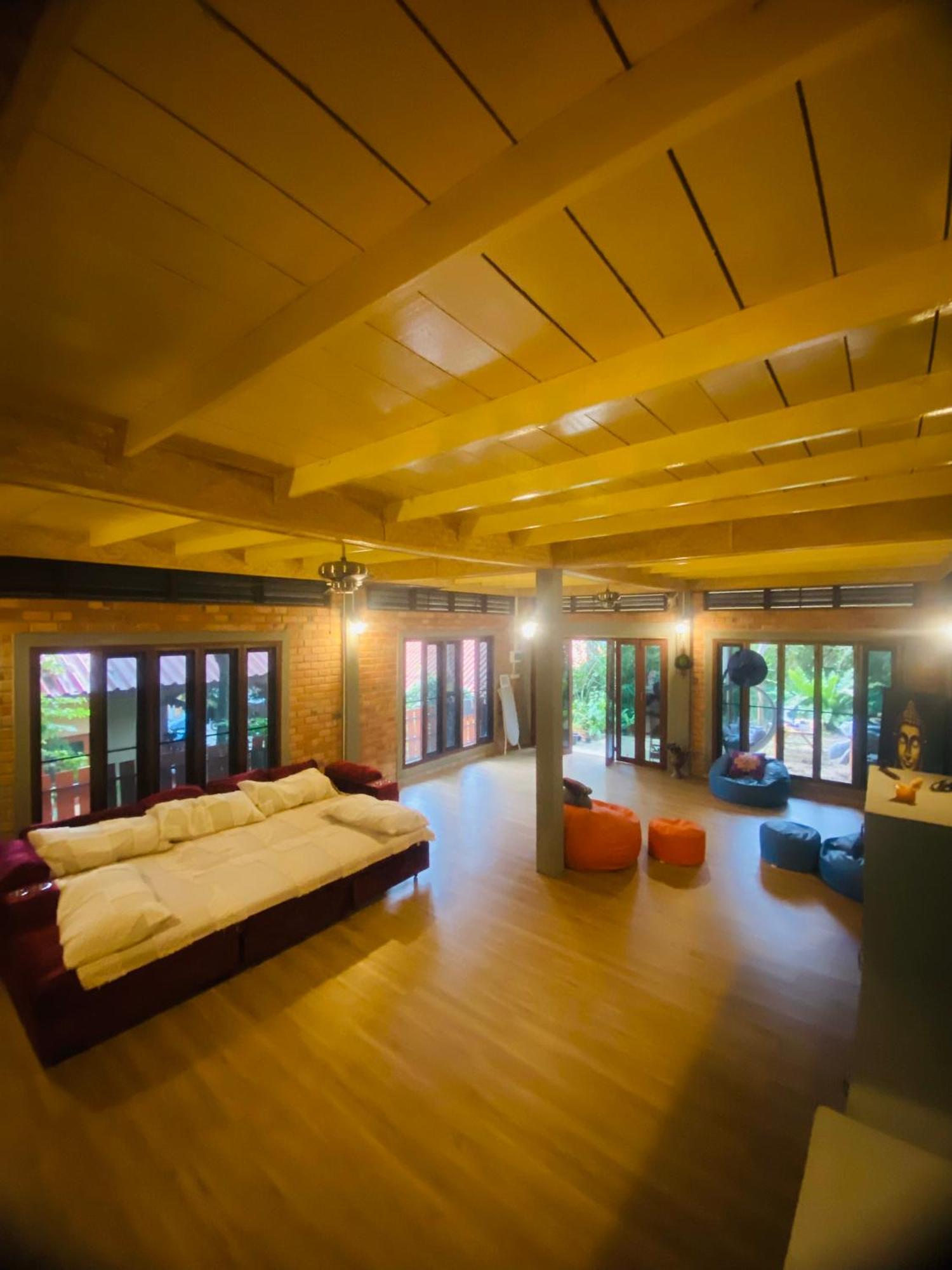 Jungle House At Yanui Beach In Rawai Phuket Exterior photo